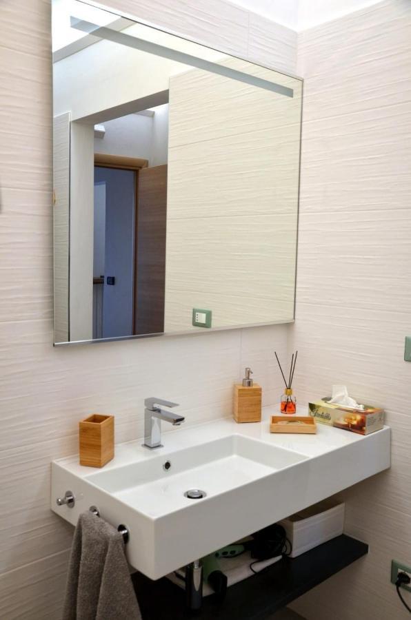Bed and Breakfast Bb Borgo Biella Candelo Esterno foto